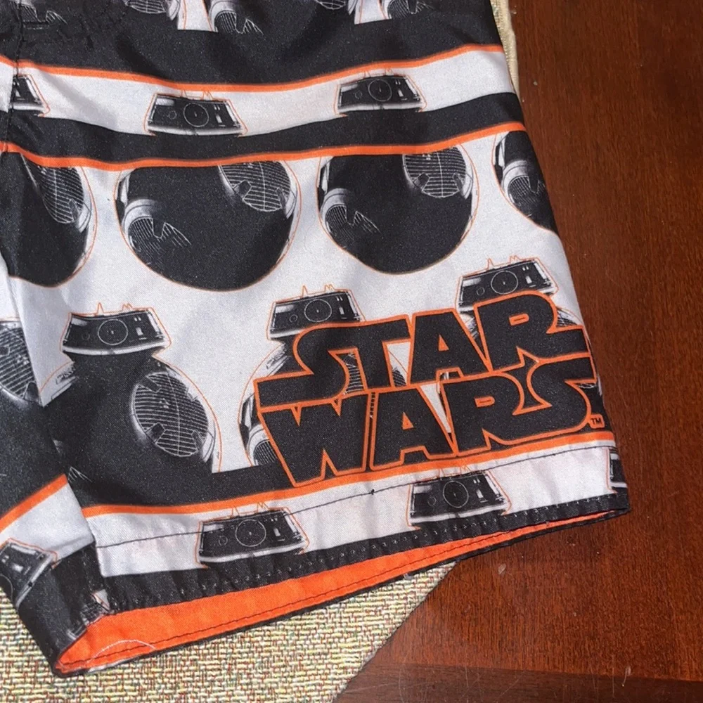 Star Wars Disney Little Boys Character Orange and Black Print Swim Shorts sz 4